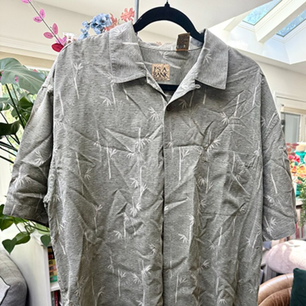 Jos A Bank Vintage Traditional Fit Camp Shirt